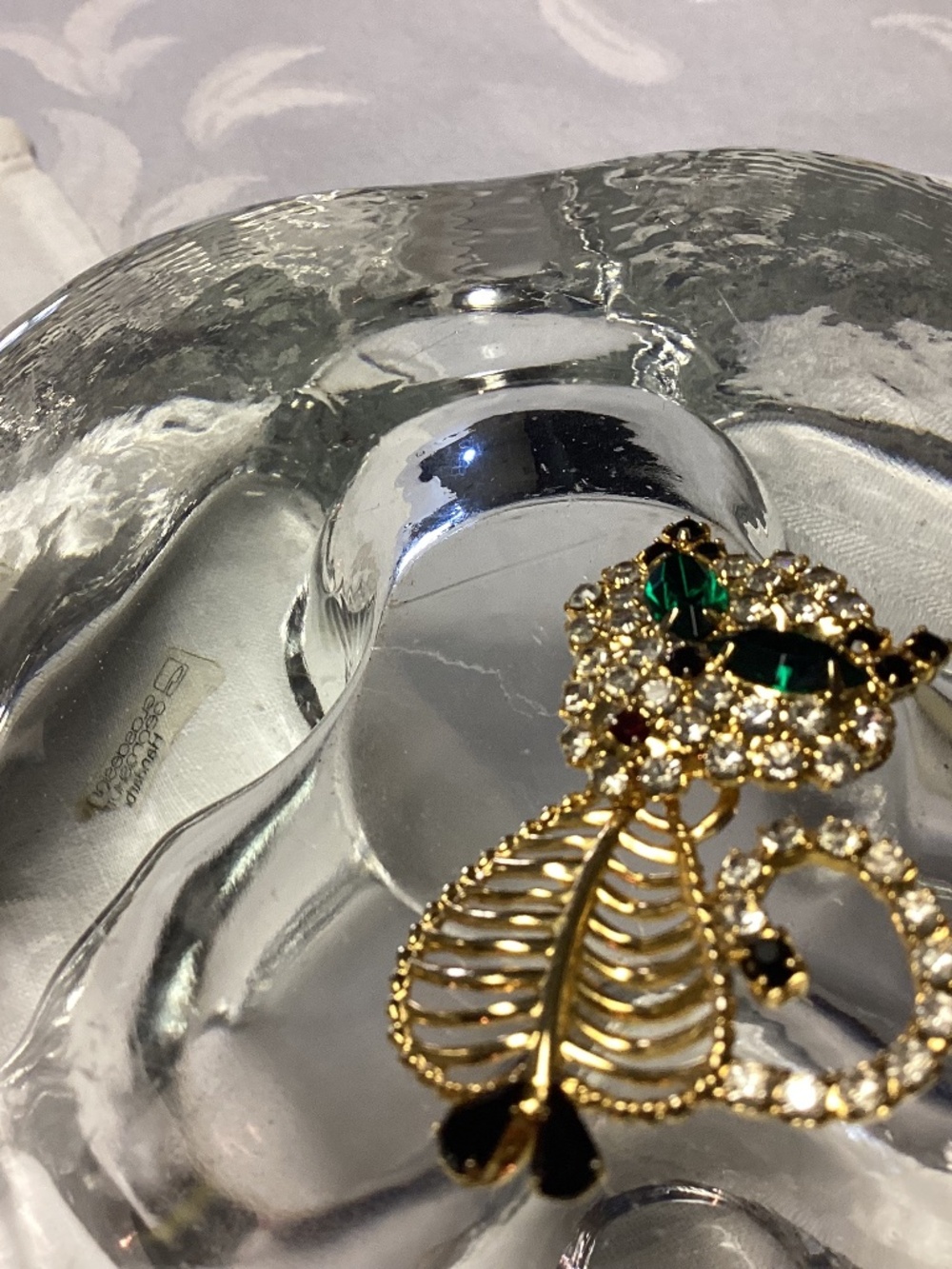 KITTY BROOCH EMERALD GREEN EYES. VINTAGE MOMS COLLECTIONS 💚💚💚